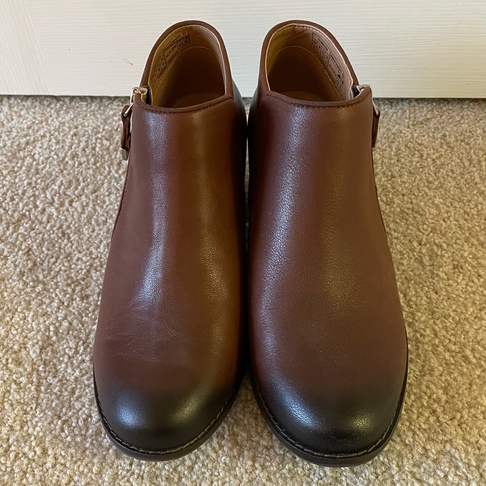 Vionic Joy Jolene Ankle Boot